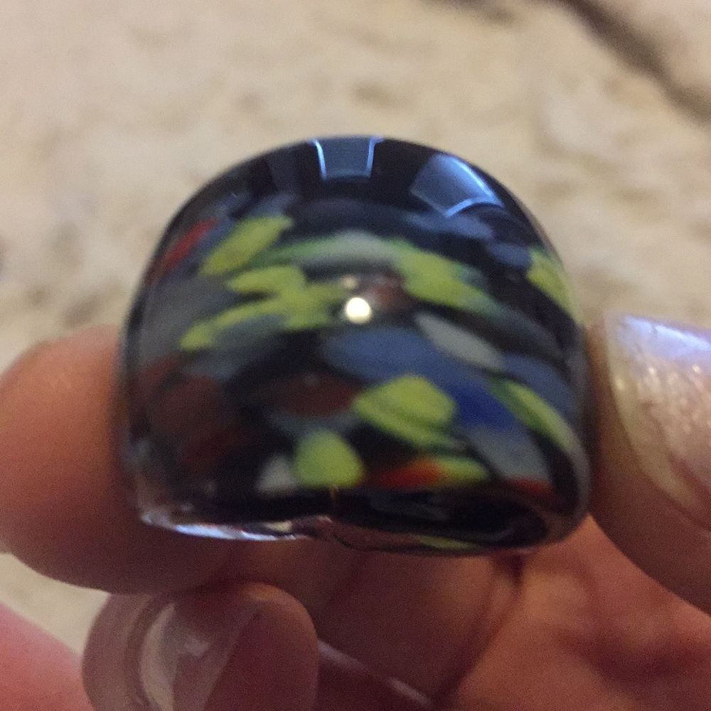 Glass ring! - Picture 2 of 2